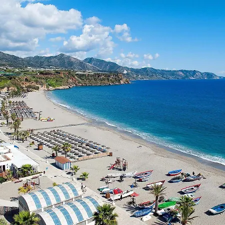 Amazing 3 Bedrooms Front Sea View- By Interhome * Torrox